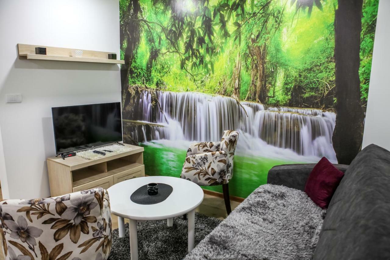 Apartman Kaca Цетине Екстериор снимка